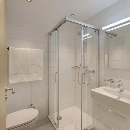 Tuftra Apartment