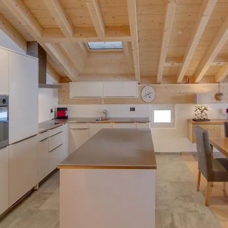 Tuftra Apartment *